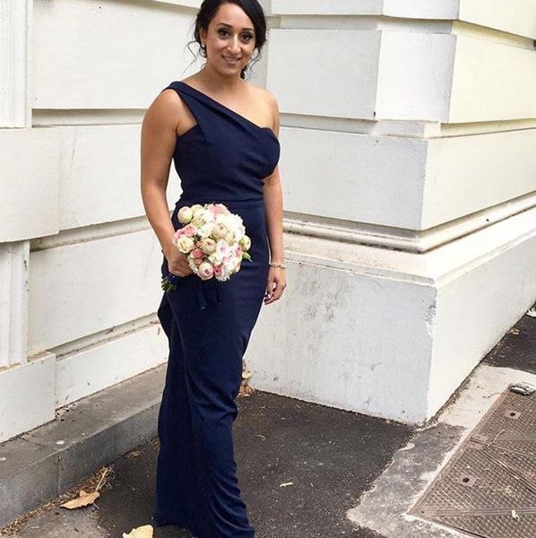 one shoulder bridesmaid dresses sleeveless floor length maid of honor dress long prom gown for wedding party, White;pink
one shoulder bridesmaid dresses sleeveless floor length maid of honor dress long prom gown for wedding party, White;pink