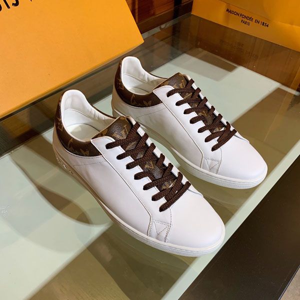 luxury fashion speed low-men's classic shoes printed leather basketball shoes for men superstars running shoes with box big size 11, Black
luxury fashion speed low-men's classic shoes printed leather basketball shoes for men superstars running shoes with box big size 11, Black