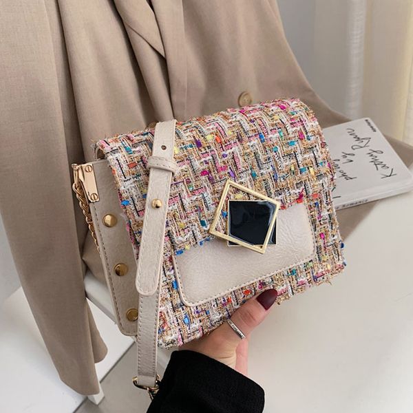 мода плюшевые женские crossbody сумки шикарный замок цепи волосатые сумки на ремне для женщин дизайнер квадратные кошельки дамы сумка
мода плюшевые женские crossbody сумки шикарный замок цепи волосатые сумки на ремне для женщин дизайнер квадратные кошельки дамы сумка