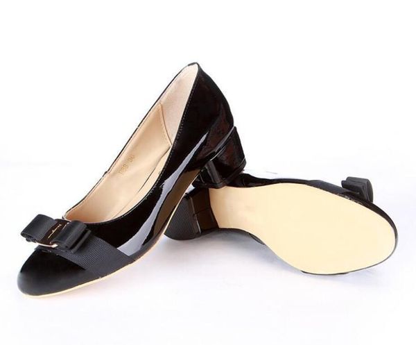 low price women flats genuine leather ballet shoes woman patent leather bow tie designer flats ladies zapatos mujer sapato femil14, Black
low price women flats genuine leather ballet shoes woman patent leather bow tie designer flats ladies zapatos mujer sapato femil14, Black