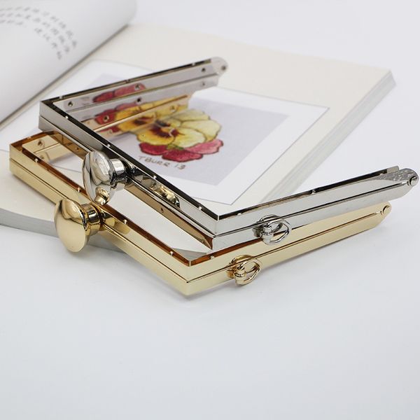 18cm gold / silver square round cake head nothing orifice gold manual diy luggage and bags hardware parts square export of, Black
18cm gold / silver square round cake head nothing orifice gold manual diy luggage and bags hardware parts square export of, Black