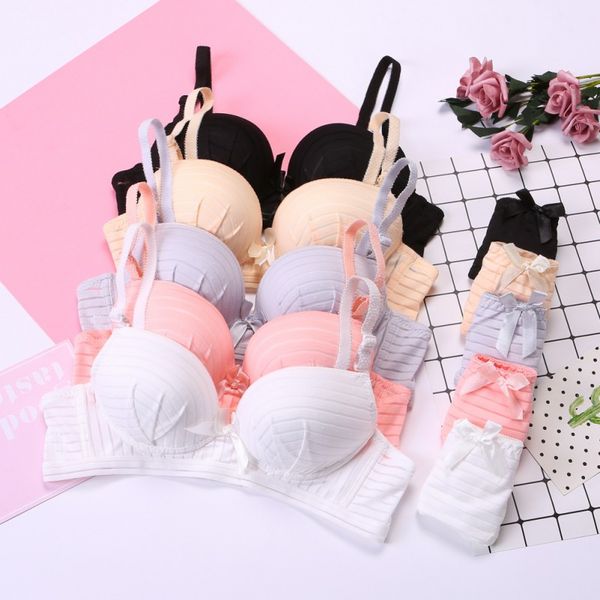 женщины push up нижнее белье бюстгальтер бюстгальтер беспроводной pantie комплект белья комплекты твердые лук хлопок наборы, Red;black
женщины push up нижнее белье бюстгальтер бюстгальтер беспроводной pantie комплект белья комплекты твердые лук хлопок наборы, Red;black