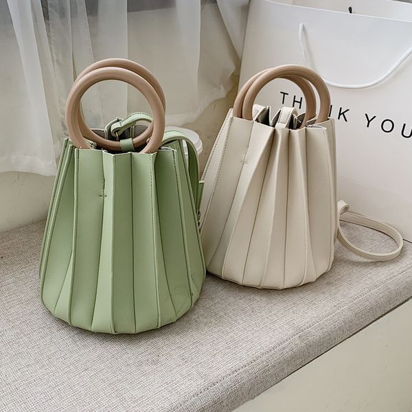 summer new bucket bag for women handbag tide fold female crossbody bag small pu leather ladies shoulder bags fashion wristlets
summer new bucket bag for women handbag tide fold female crossbody bag small pu leather ladies shoulder bags fashion wristlets