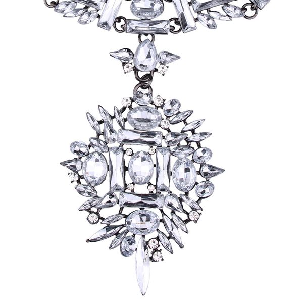 wholesale-designer luxury glittering white crystal exaggerated flower pendant sweater choker statement necklace for woman, Golden;silver
wholesale-designer luxury glittering white crystal exaggerated flower pendant sweater choker statement necklace for woman, Golden;silver
