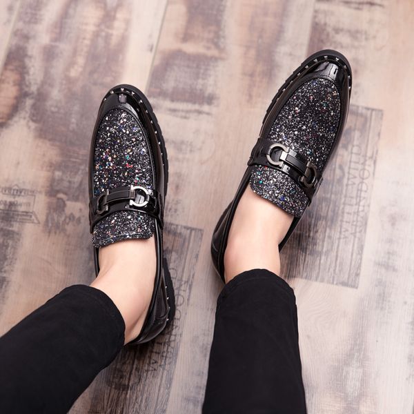 nice new fashion men shoes pointed leather patent leather business dress casual men shoes wedding glossy, Black
nice new fashion men shoes pointed leather patent leather business dress casual men shoes wedding glossy, Black