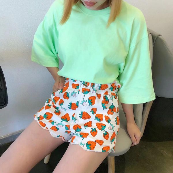 2019 summer women strawberry print shorts fashion denim shorts casual high waist jean, White;black
2019 summer women strawberry print shorts fashion denim shorts casual high waist jean, White;black