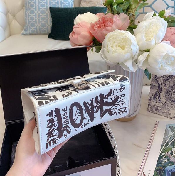 2020 designer graffiti bag luxury handbags purses wholesale women designer crossbody bag brand l0g0 c0py