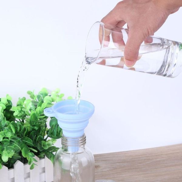 переносной мини силиконовый складной liquid воронка хоппер кухня инструмент gadget другое кухня столовая бар
переносной мини силиконовый складной liquid воронка хоппер кухня инструмент gadget другое кухня столовая бар