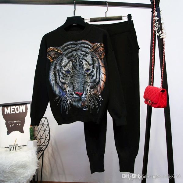 2020 new women's tracksuits luxury sports suit women tiger head beaded loose sleeves sweatshirt tracksuit jacket sets size s-xxl, White
2020 new women's tracksuits luxury sports suit women tiger head beaded loose sleeves sweatshirt tracksuit jacket sets size s-xxl, White