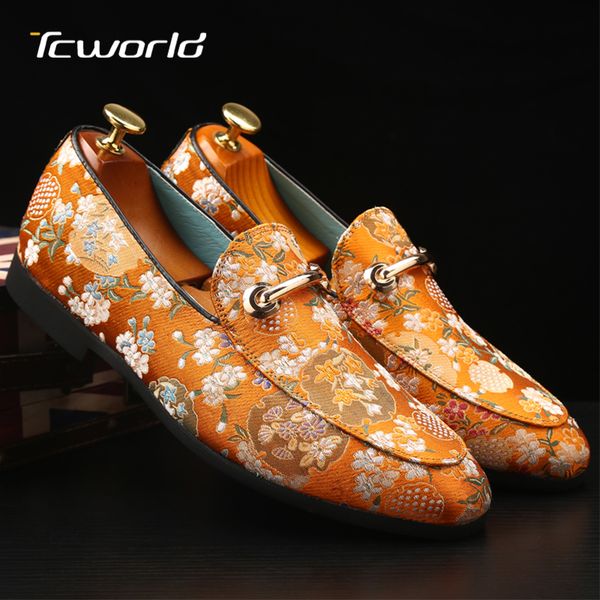 large size loafers men's casual leather shoes classic zapatos de hombre chinese style embroidery design lazy single shoes, Black
large size loafers men's casual leather shoes classic zapatos de hombre chinese style embroidery design lazy single shoes, Black