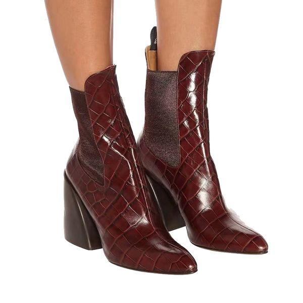 europe style women's pointed toe ankle boots 2019 autumn/winter fashion women high heeled boots eu35-40 size by718, Black
europe style women's pointed toe ankle boots 2019 autumn/winter fashion women high heeled boots eu35-40 size by718, Black