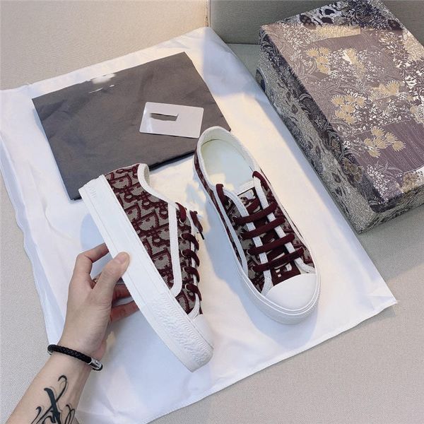 the latest canvas shoes in 2020, high-quality fashion women and women low-canvas embossed microfiber sneakers sandals 35-40, Blue;gray
the latest canvas shoes in 2020, high-quality fashion women and women low-canvas embossed microfiber sneakers sandals 35-40, Blue;gray