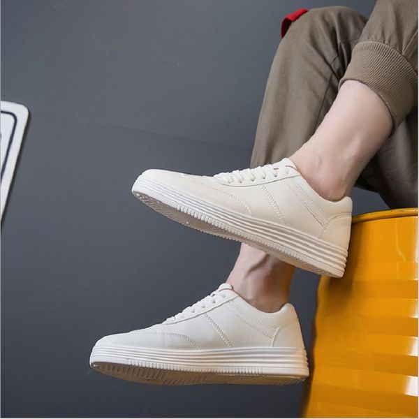 2019 men casual shoes white black boys leather skateboard fashion designer mens trainers sport sneaker walking hiking size 40-44
2019 men casual shoes white black boys leather skateboard fashion designer mens trainers sport sneaker walking hiking size 40-44