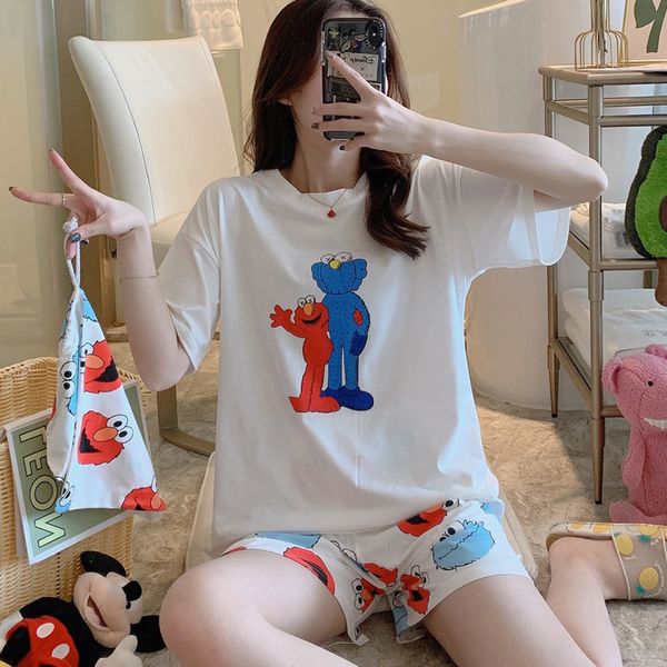 summer thin cartoon cute sesame street printing pajamas women shorts sleeve cotton two-piece suit ladies home service sleepwear, Black;red
summer thin cartoon cute sesame street printing pajamas women shorts sleeve cotton two-piece suit ladies home service sleepwear, Black;red
