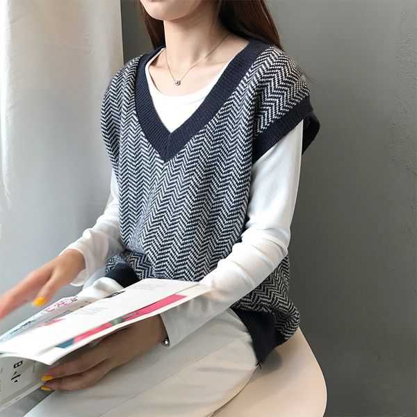 fashion sweater vest female loose thin v-neck wild sleeveless vest sweaterwinter autumn outwear casual sweater, Black;white
fashion sweater vest female loose thin v-neck wild sleeveless vest sweaterwinter autumn outwear casual sweater, Black;white