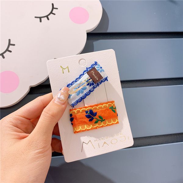2pcs/set new children hair accessories embroidery flower hairpins girls princess hair clips retro barrettes kids headwear set, Slivery;white
2pcs/set new children hair accessories embroidery flower hairpins girls princess hair clips retro barrettes kids headwear set, Slivery;white