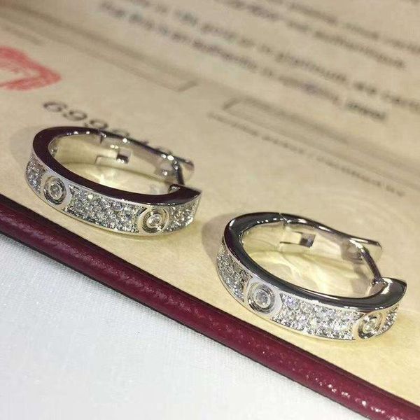 новая мода драгоценности известного stud титан стальной нить серьга 18k позолоченная из нержавеющей стали серьги классической любви находки, Golden;silver
новая мода драгоценности известного stud титан стальной нить серьга 18k позолоченная из нержавеющей стали серьги классической любви находки, Golden;silver