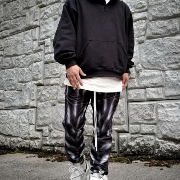 2020 fear of god black-and-white striped trousers fog leggings elastic band loose and comfortable fashion men's new arrival
2020 fear of god black-and-white striped trousers fog leggings elastic band loose and comfortable fashion men's new arrival