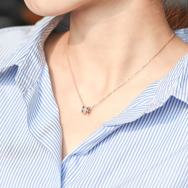 personalized women's necklace stainless steel silver pendant necklace zircon simple rhinestone jewelry gift
personalized women's necklace stainless steel silver pendant necklace zircon simple rhinestone jewelry gift