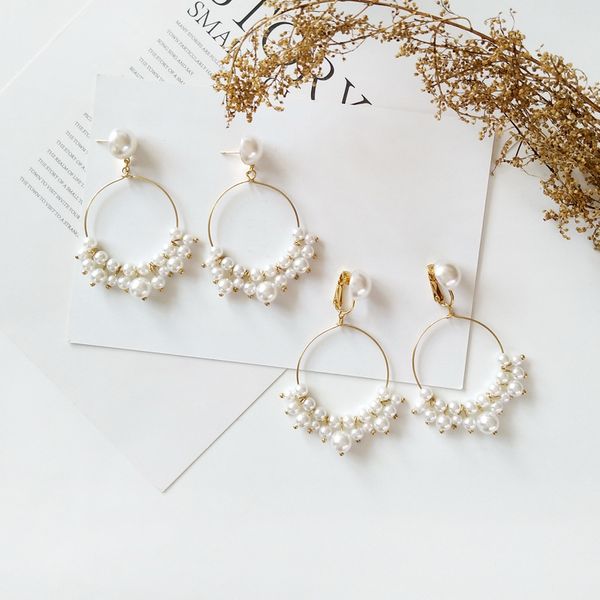 metal alloy line thread round pearl clip on earring without piercing romantic imitated pearl no hole clips earrings for women, Silver
metal alloy line thread round pearl clip on earring without piercing romantic imitated pearl no hole clips earrings for women, Silver