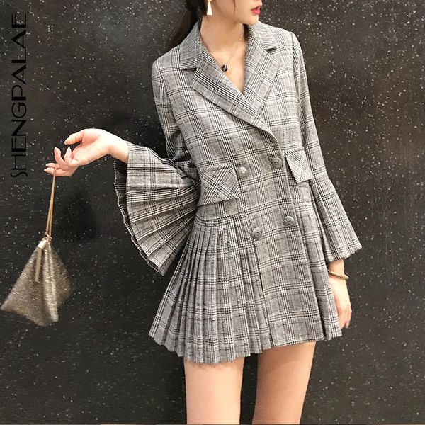 shengpalae personality plaid korean jackets turn-down collar flare sleeves 2019 new grey summer suit women vintage coat fm060, White;black
shengpalae personality plaid korean jackets turn-down collar flare sleeves 2019 new grey summer suit women vintage coat fm060, White;black