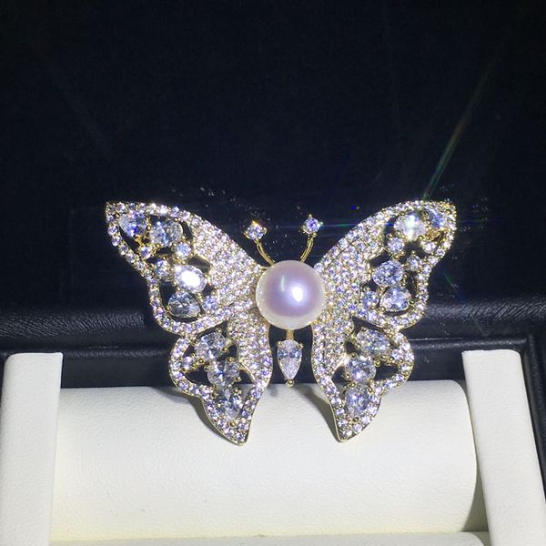 zhboruini 2019 retro classic zircon butterfly brooch natural freshwater pearl brooch pearl jewelry for women g, Slivery;golden
zhboruini 2019 retro classic zircon butterfly brooch natural freshwater pearl brooch pearl jewelry for women g, Slivery;golden