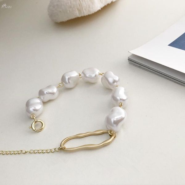 aomu 2020 new baroque irregular imitation pearl gold metal link chain bracelets for women girl party charm jewelry, Black
aomu 2020 new baroque irregular imitation pearl gold metal link chain bracelets for women girl party charm jewelry, Black