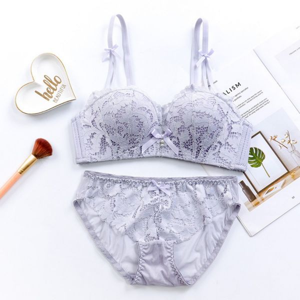 1 set bra+briefs set lingerie push-up women underwear lace solid no rims thin half cup embroidery bra plus size newest, Red;black
1 set bra+briefs set lingerie push-up women underwear lace solid no rims thin half cup embroidery bra plus size newest, Red;black