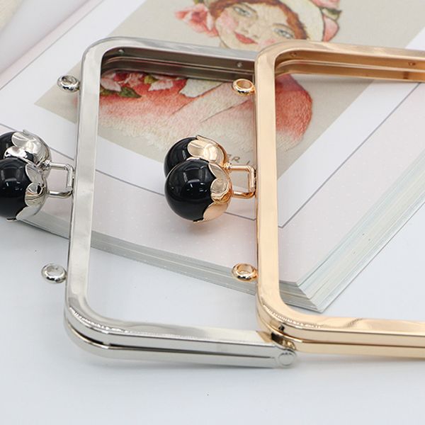 20cm square no hole lotus pearl mouth gold fixation aures unitas manual diy material science package golden parts, Black
20cm square no hole lotus pearl mouth gold fixation aures unitas manual diy material science package golden parts, Black