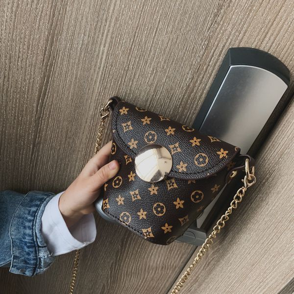 дизайнерская сумка через плечо crossbody девушки цепи дети мини-сумки звезды мода высокое качество ph-cfy20041632
дизайнерская сумка через плечо crossbody девушки цепи дети мини-сумки звезды мода высокое качество ph-cfy20041632
