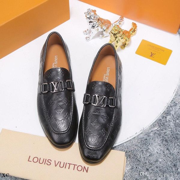 20ss luxury men's dress shoes summer fashion leather men business flat shoes black breathable designers formal office working shoes mad
20ss luxury men's dress shoes summer fashion leather men business flat shoes black breathable designers formal office working shoes mad