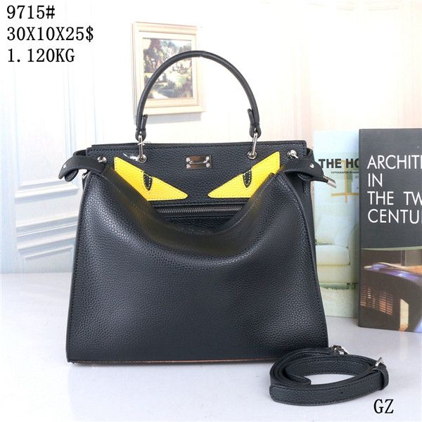 2020 high-quality international luxury designer custom fashion handbag high-end classic sub messenger bag handbag 6363
2020 high-quality international luxury designer custom fashion handbag high-end classic sub messenger bag handbag 6363