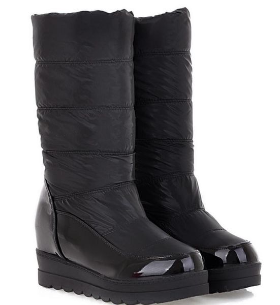 2018 fashion women's boots in winter with new style round head flat bottom thick bottom keep warm non-slip, Black
2018 fashion women's boots in winter with new style round head flat bottom thick bottom keep warm non-slip, Black