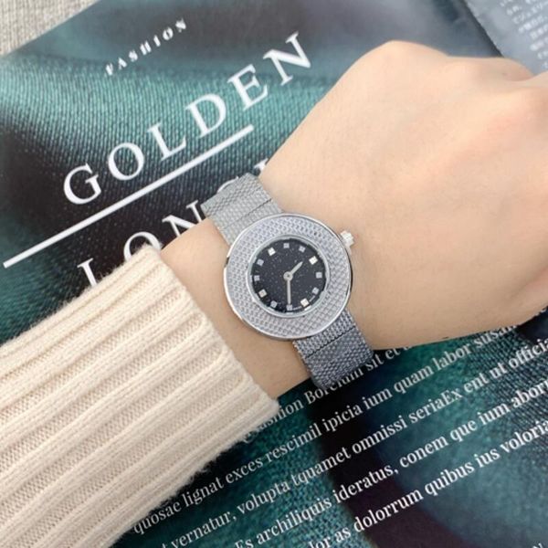 2020 fashion women wristwatch rose gold stainless steel lady luxury wristwatch wholesale relojes de marca mujer, Slivery;brown
2020 fashion women wristwatch rose gold stainless steel lady luxury wristwatch wholesale relojes de marca mujer, Slivery;brown