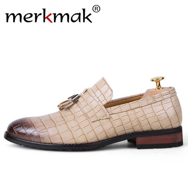 merkmak new crocodile man oxfords shoes tassel leather men dress shoe comfortable casual party wedding soft footwear man flats, Black
merkmak new crocodile man oxfords shoes tassel leather men dress shoe comfortable casual party wedding soft footwear man flats, Black