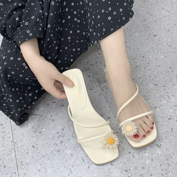 slippers casual high-heeled shoes lady slides slipers women low heels 2020 square pu pumps rome rubber hoof high-heeled, Black
slippers casual high-heeled shoes lady slides slipers women low heels 2020 square pu pumps rome rubber hoof high-heeled, Black