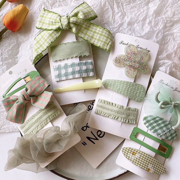 4 шт new simple fresh green series сочетание шпилька головной убор мода sweet girl дети ткань bb клип аксессуаров для волос, Slivery;white
4 шт new simple fresh green series сочетание шпилька головной убор мода sweet girl дети ткань bb клип аксессуаров для волос, Slivery;white
