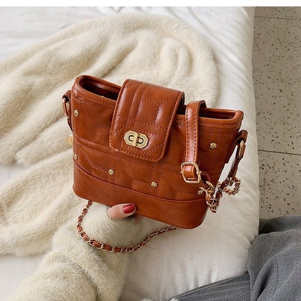 spring and summer ins bag women 2020 new korean fashion all-around chain, one shoulder, cross body bucket bag
spring and summer ins bag women 2020 new korean fashion all-around chain, one shoulder, cross body bucket bag