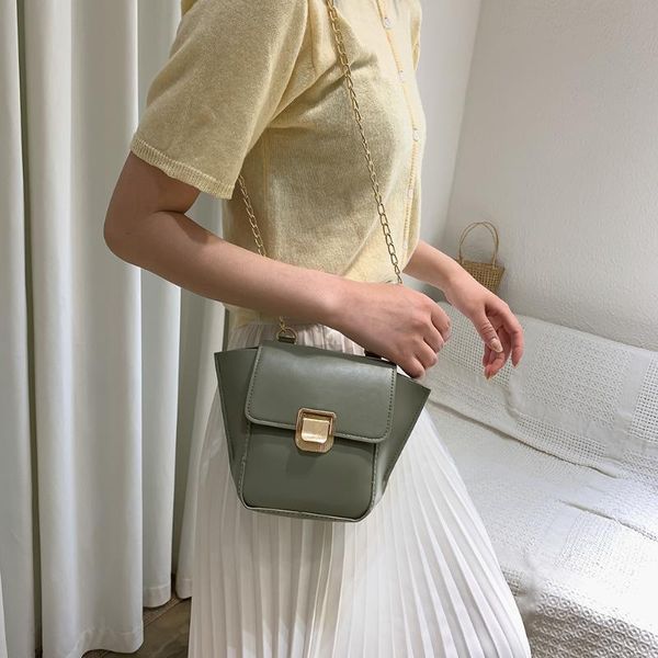 pu leather shoulder crossbody sling bags solid handbag ladies chain shoulder bag women fashion handbags chain purse
pu leather shoulder crossbody sling bags solid handbag ladies chain shoulder bag women fashion handbags chain purse