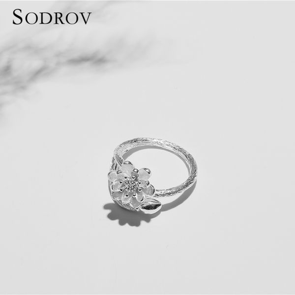romantic authentic 925 sterling silver flowers open finger rings for women sterling silver newyear & valentine's day gift r011, Golden;silver
romantic authentic 925 sterling silver flowers open finger rings for women sterling silver newyear & valentine's day gift r011, Golden;silver