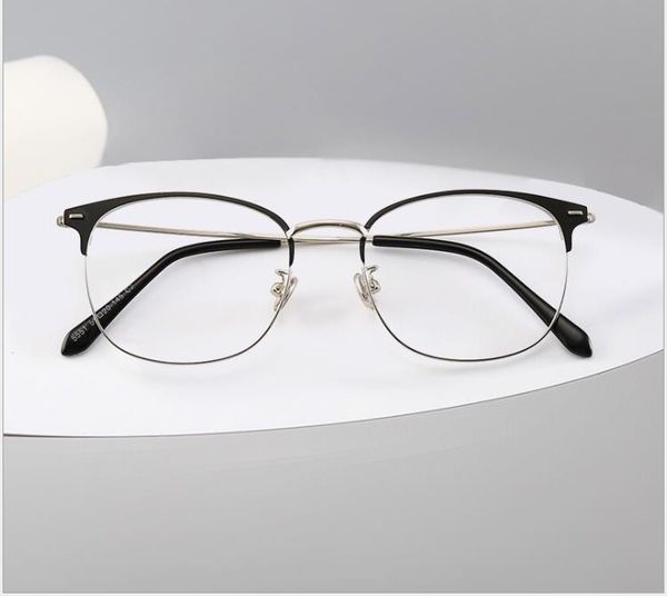 blu-ray glasses frame business men's ultra-light metal round frame flat mirror myopia glasses frame female, White;black
blu-ray glasses frame business men's ultra-light metal round frame flat mirror myopia glasses frame female, White;black