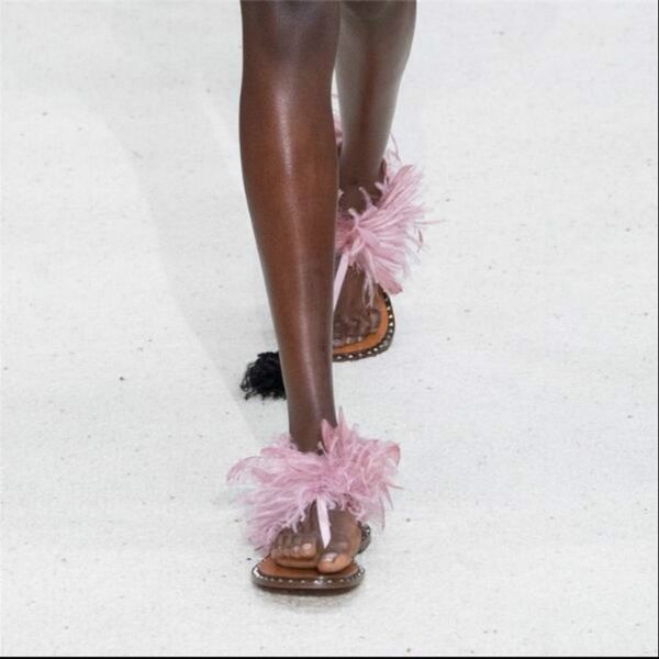 2020 shoes woman fashion fur buckle straps flats sandals women flip-flops women summer casual sandals t-strap sandalia feminina, Black
2020 shoes woman fashion fur buckle straps flats sandals women flip-flops women summer casual sandals t-strap sandalia feminina, Black