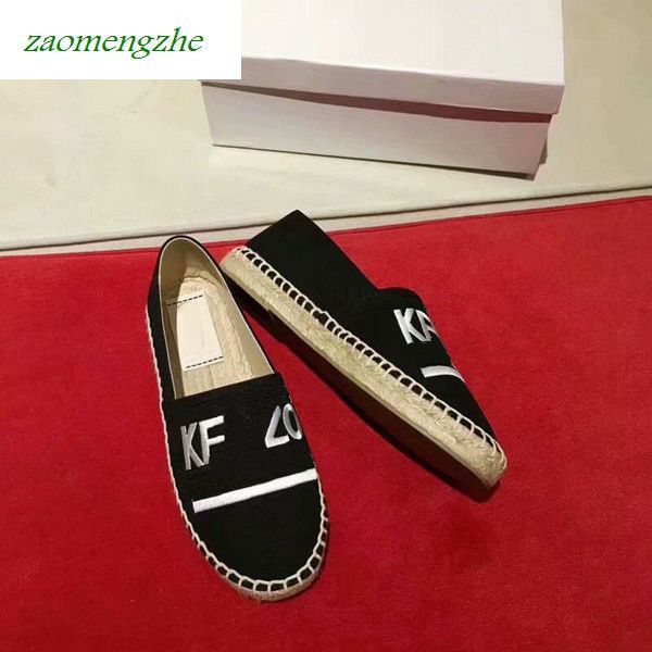 luxurymen and women with tiger head single shoes embroidered straw shoes couple shoes with box, Black
luxurymen and women with tiger head single shoes embroidered straw shoes couple shoes with box, Black