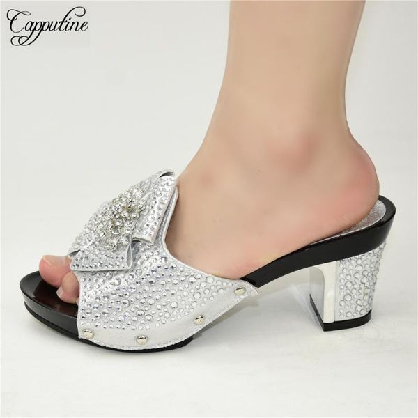 elegant silver wedding/party african high heel pumps shoes with rhinestones 88-26 heel height 7.5cm, Black
elegant silver wedding/party african high heel pumps shoes with rhinestones 88-26 heel height 7.5cm, Black