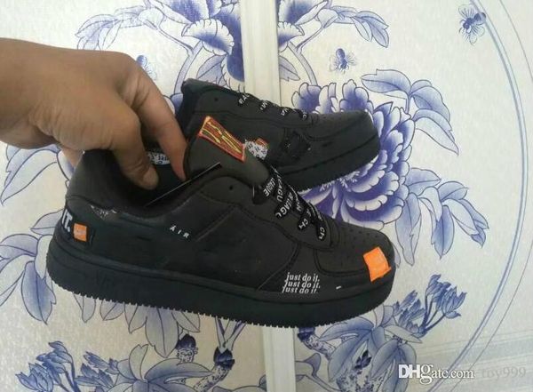 новый приход детей мальчик девочка обувь повседневная атлетика walking aaair один баскетбольные кроссовки женщин мужчин открытый спорт обувь, Black
новый приход детей мальчик девочка обувь повседневная атлетика walking aaair один баскетбольные кроссовки женщин мужчин открытый спорт обувь, Black