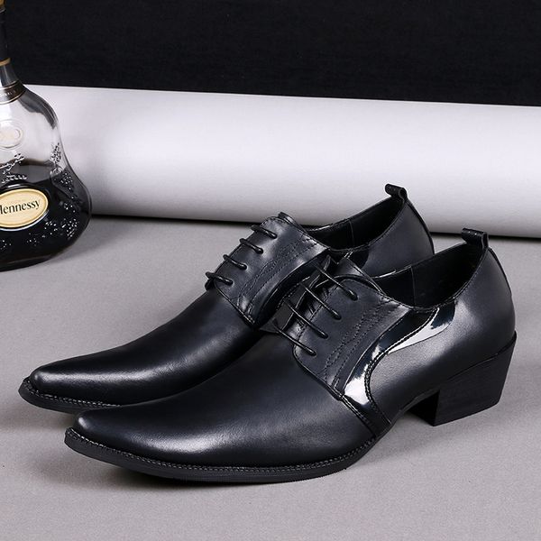 classic men's black business dress leather shoes pointed lace-up wedding groom shoes men's flats
classic men's black business dress leather shoes pointed lace-up wedding groom shoes men's flats
