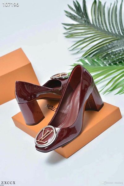 19wn 2019 women's pumps new fashion spring summer shoes pointed toe lady casual rhinestone low heel party shoes mujer fashion loafers, Black
19wn 2019 women's pumps new fashion spring summer shoes pointed toe lady casual rhinestone low heel party shoes mujer fashion loafers, Black