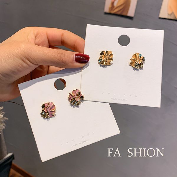 2020 spring new korean personality simple irregular metal silver needle stud earrings for women girl fashion jewelry accessories, Golden;silver
2020 spring new korean personality simple irregular metal silver needle stud earrings for women girl fashion jewelry accessories, Golden;silver