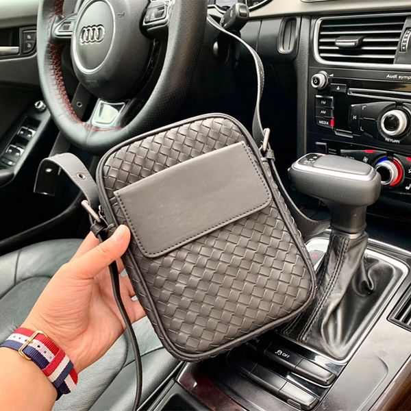 5a+ designer mens crossbody bag branded wallet mens clutch bags leather soft and comfortable fashion designer purse
5a+ designer mens crossbody bag branded wallet mens clutch bags leather soft and comfortable fashion designer purse