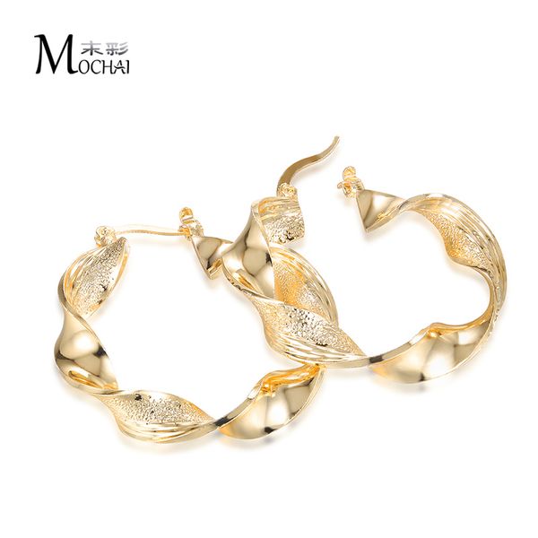 fashion wide twisted hoop earrings for women simple gold color jewelry party gift 35mm zk40, Golden;silver
fashion wide twisted hoop earrings for women simple gold color jewelry party gift 35mm zk40, Golden;silver